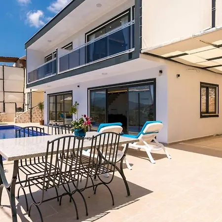 Kalkan Ulugol 2 Bedroom Villa - 5904